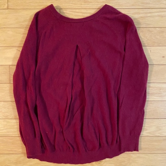 Burgundy Kenar scoop neck sweater sz M - Picture 4 of 5